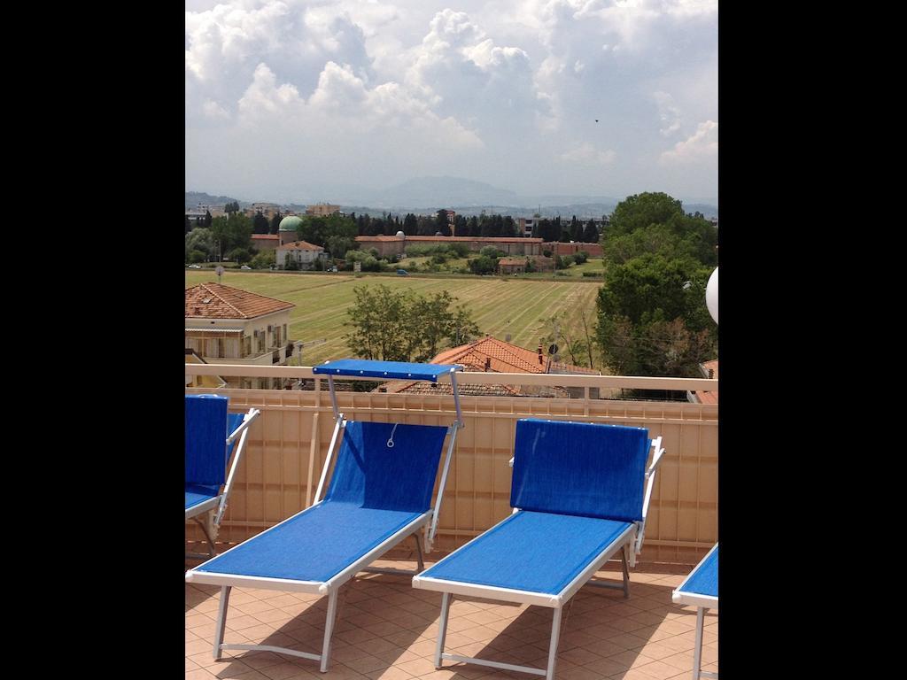 Hotel Emma Nord Rimini Extérieur photo